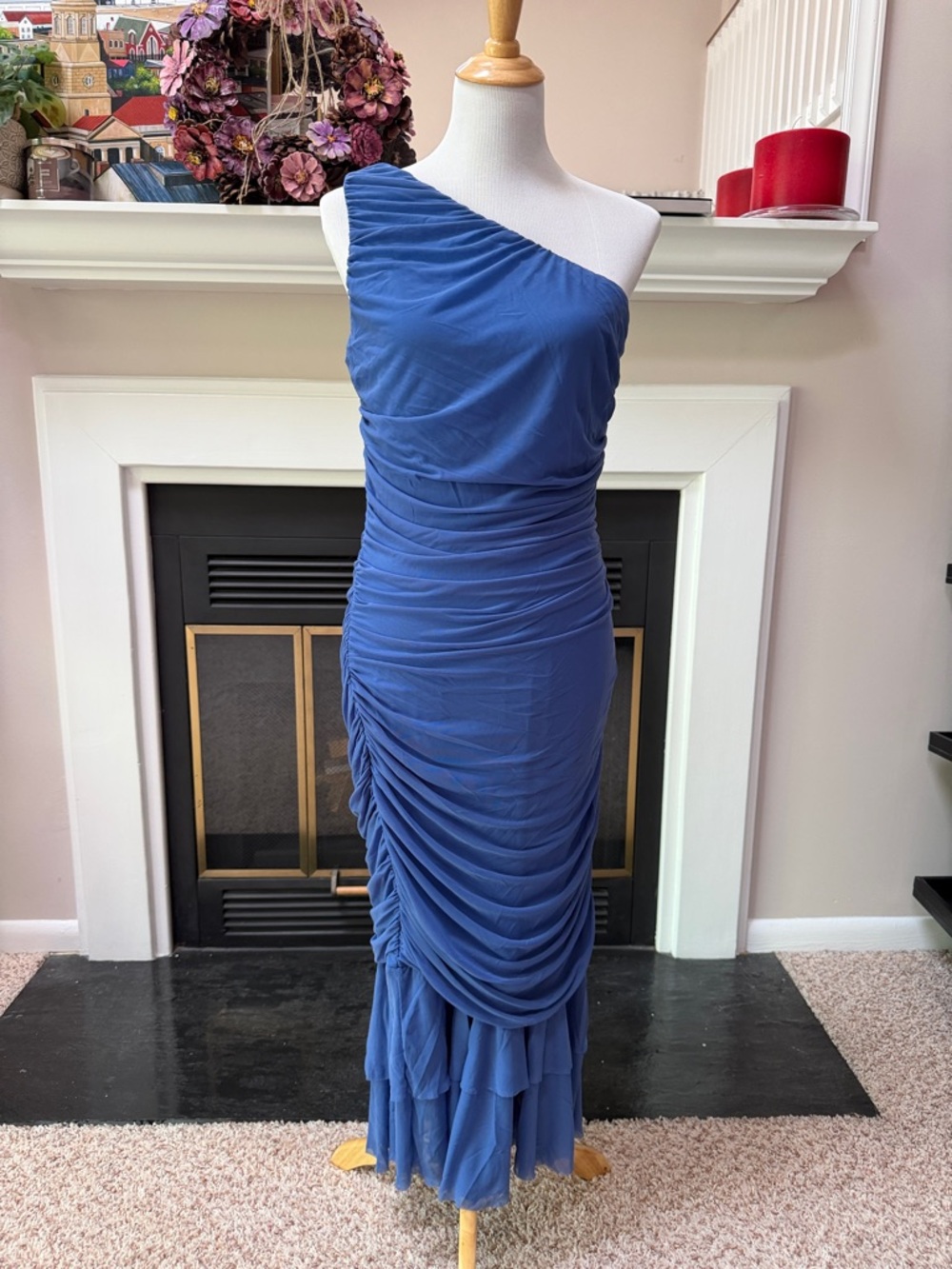 One-Shoulder Blue Ruched Evening Gown
